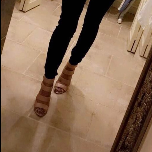 Heels - Picture 3 of 3